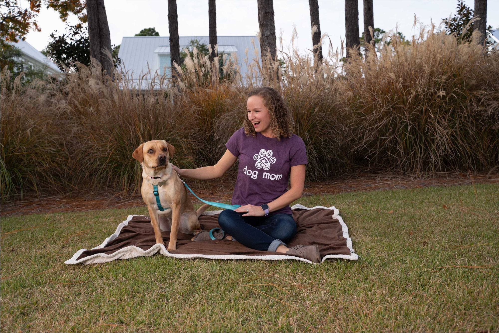 Ladies T- Shirt - Dog Mom